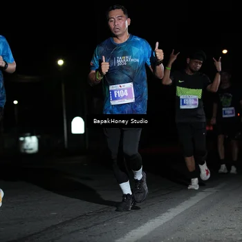 Runner Photo 4481053