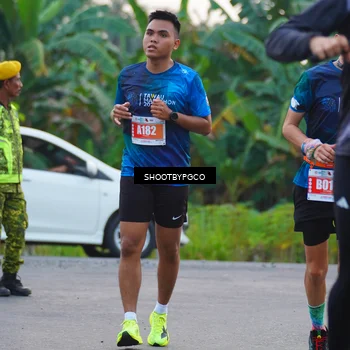 Runner Photo 4481197