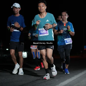 Runner Photo 4481295