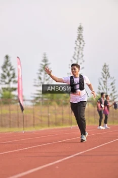 Runner Photo 4481342