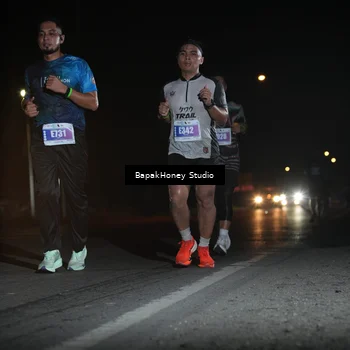 Runner Photo 4481367