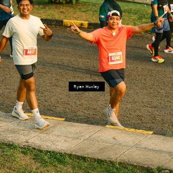 Runner Photo 4481635