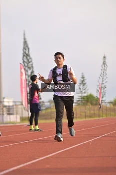 Runner Photo 4481656