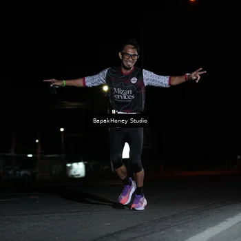 Runner Photo 4482044