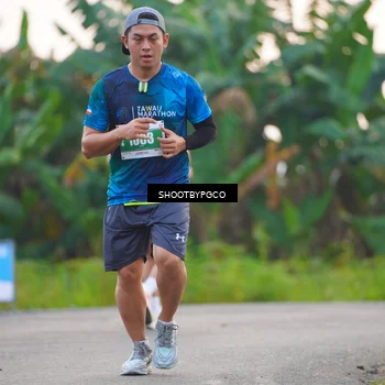 Runner Photo 4482076