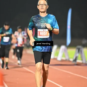 Runner Photo 4482475