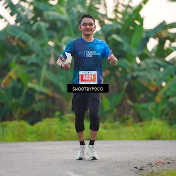 Runner Photo 4482537