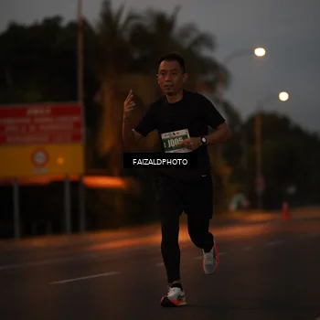 Runner Photo 4482551