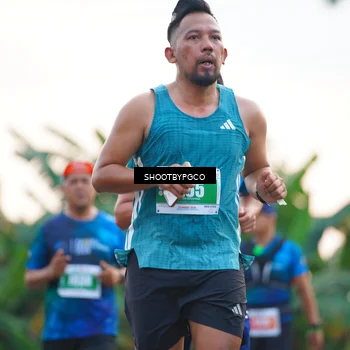 Runner Photo 4482715