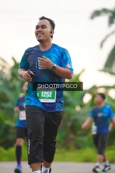Runner Photo 4482797