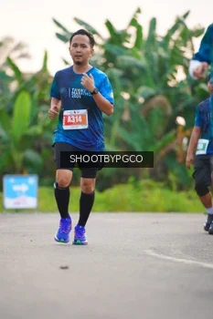 Runner Photo 4482809