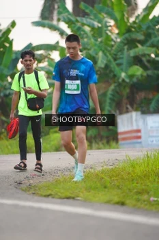 Runner Photo 4483055