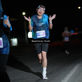 Runner Photo 4483093