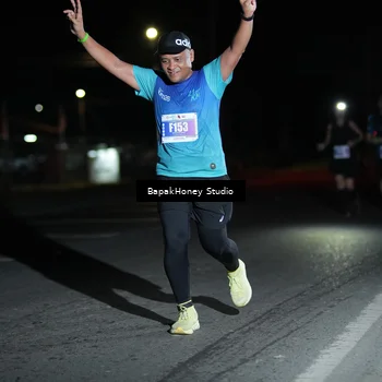 Runner Photo 4483253