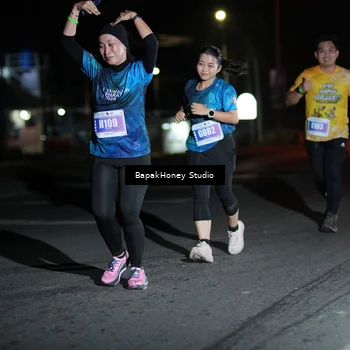 Runner Photo 4483275