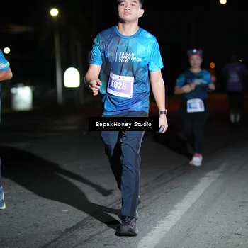 Runner Photo 4483305