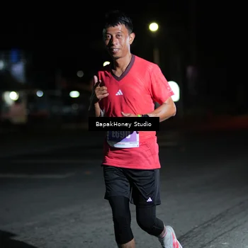 Runner Photo 4483392