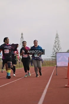 Runner Photo 4483415