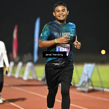 Runner Photo 4483477