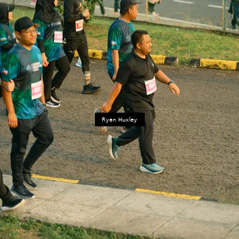 Runner Photo 4483490