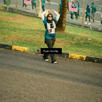Runner Photo 4483491