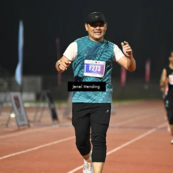Runner Photo 4483741