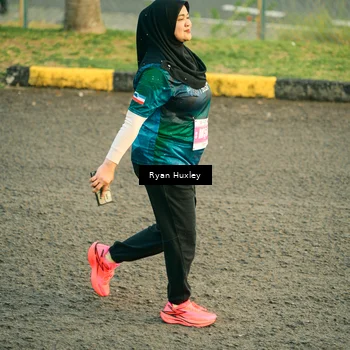 Runner Photo 4483757