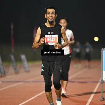 Runner Photo 4483819