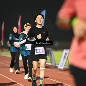 Runner Photo 4483905