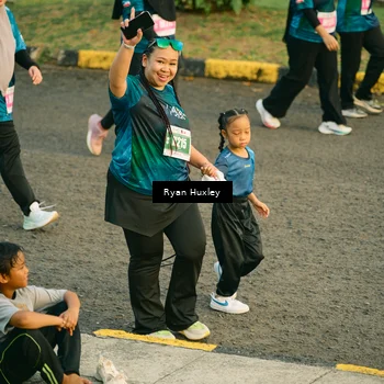 Runner Photo 4484002