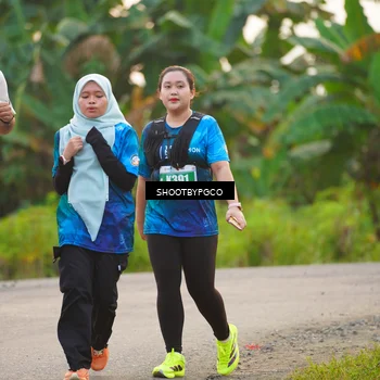 Runner Photo 4484405