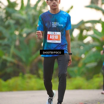 Runner Photo 4484631