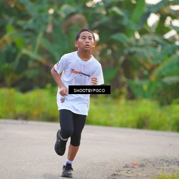 Runner Photo 4484672