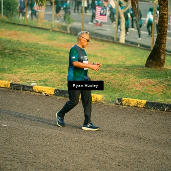 Runner Photo 4484698