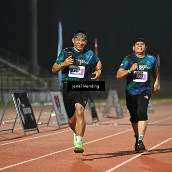 Runner Photo 4485080