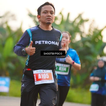 Runner Photo 4485193