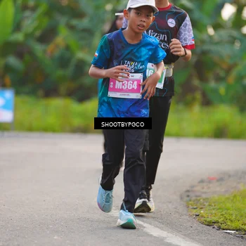Runner Photo 4485530