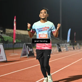 Runner Photo 4486875