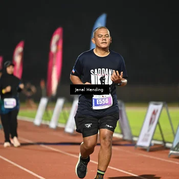 Runner Photo 4486883