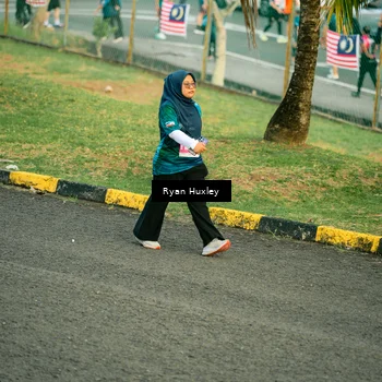 Runner Photo 4487054
