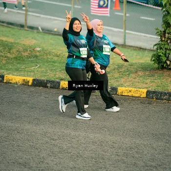 Runner Photo 4487406