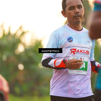 Runner Photo 4487424