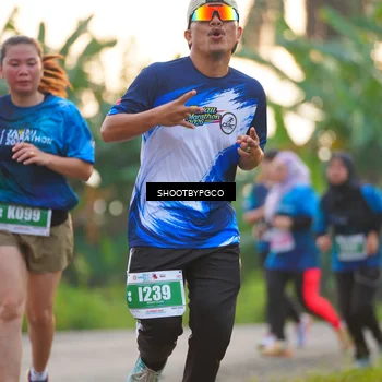 Runner Photo 4487435