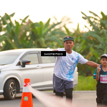 Runner Photo 4487674