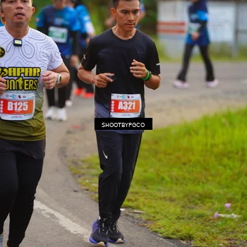 Runner Photo 4489525