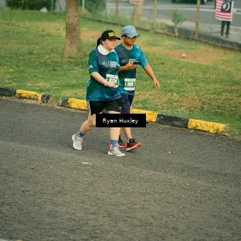 Runner Photo 4489655