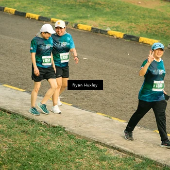 Runner Photo 4489946