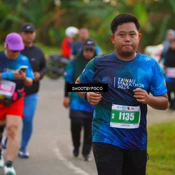 Runner Photo 4490109