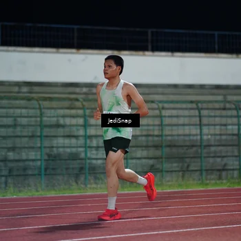 Runner Photo 4490209