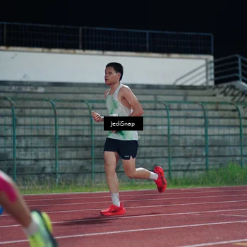Runner Photo 4490212